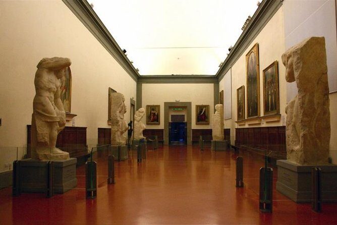 Combo Skip The Line - Accademia Gallery And Uffizi Gallery Tour - What Makes This Tour Stand Out?