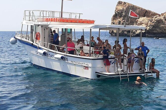 Comino Blue Lagoon and Gozo-Sea Star Boat Private Tour - Crystal Lagoon: Hidden Caves and Clear Waters