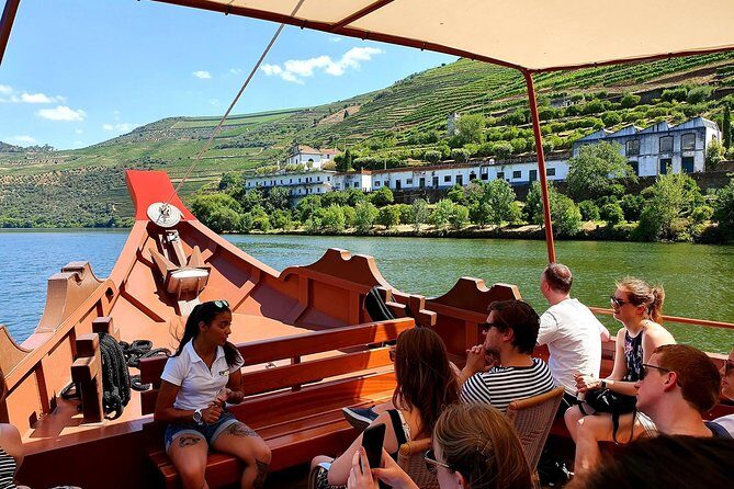 Complete Douro Valley Wine Tour with Lunch, Wine Tastings and River Cruise - The Detailed Dive into the Douro Valley Tour Experience