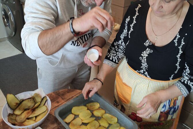 Cook and dine with a Greek family - Practical Details & Tips for Travelers