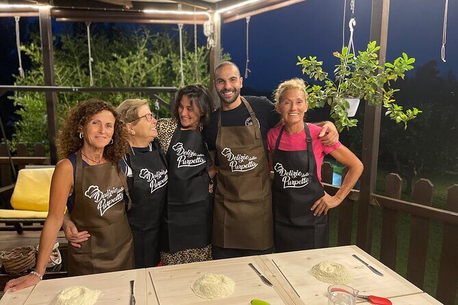 Cooking class, dinner and wine tasting in Lecce (Corigliano) - FAQ