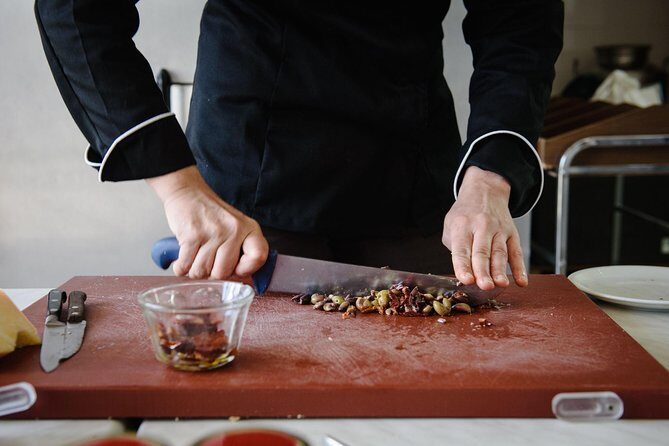 Cooking class: We prepare orecchiette with vegetables from the garden - An In-Depth Look at the Experience