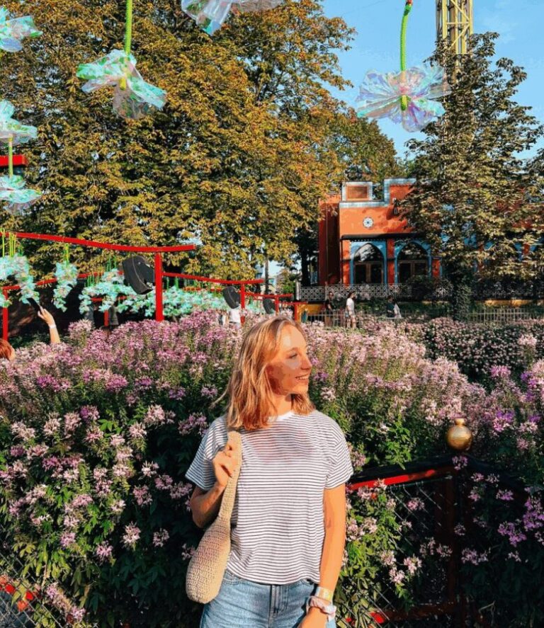 Copenhagen: Highlights 3 Hour Bike Tour with a Local Guide - What Sets This Tour Apart