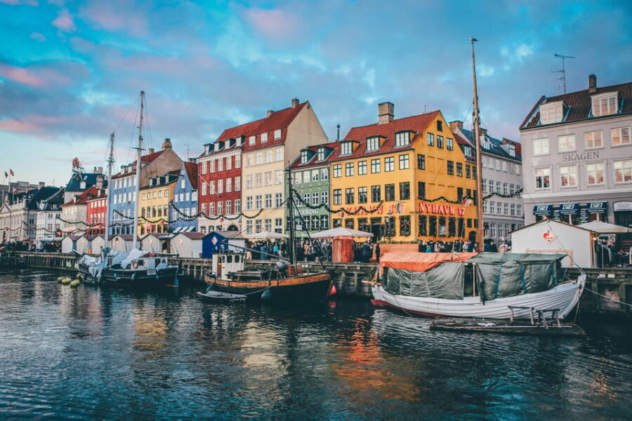 Copenhagen: Hygge & Highlights Walking Tour with Local Guide - Value and Practical Tips