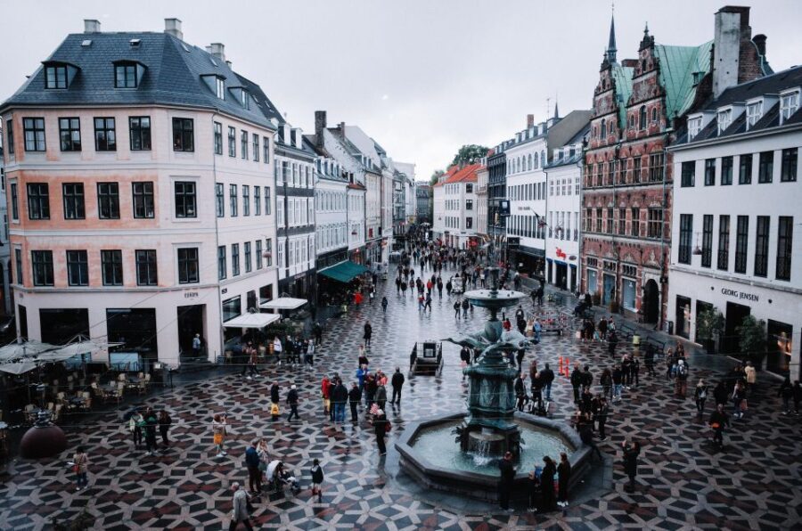 Copenhagen: Tour with Private Guide - Why This Tour Works Well for Different Travelers