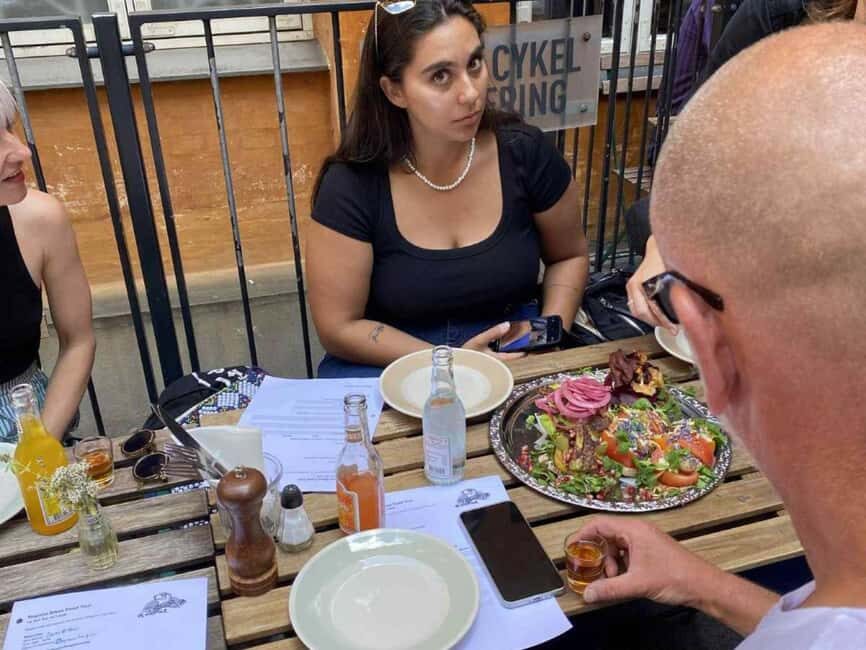 Copenhagen: Vegan/Vegetarian Food Bike Tour with Tastings - What to Expect at Each Stop