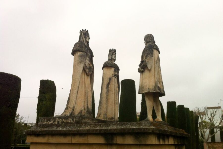 Cordoba Highlights Full-Day Tour from Granada - The Itinerary: A Walk Through Córdoba’s Top Sights