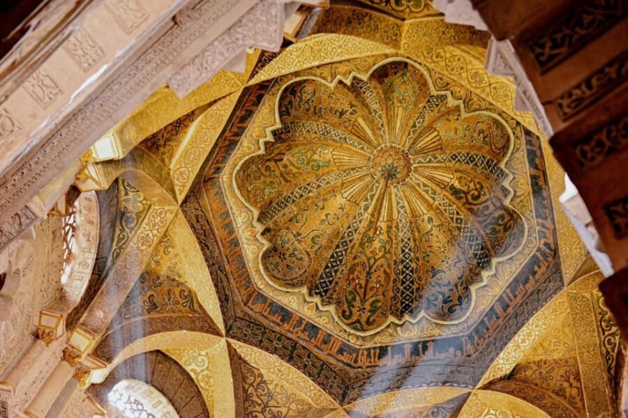 Cordoba: Mosque-Cathedral and Jewish Quarter Guided Tour - What’s Included and What’s Not