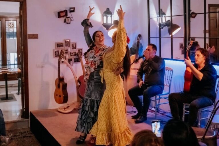 Córdoba: Tablao Flamenco at Doble de Cepa with Optional Meal - Who Should Consider This Flamenco Tour?
