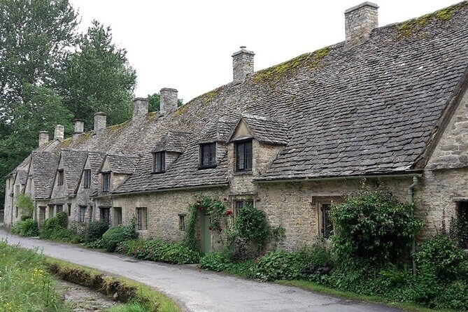 Cotswolds in a Day Tour from Moreton-in-Marsh / Stratford-on-Avon - The Value of Guided Knowledge