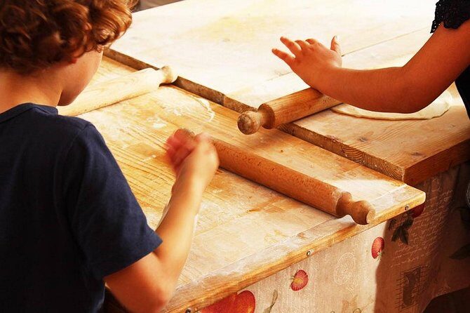 Creative Cooking for Young Chefs in Tuscany - Who Will Love This Experience?