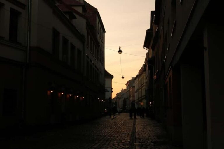Criminal Kazimierz: In the Footsteps of the Krakow's Vampire - Detailed Breakdown of the Tour Stops