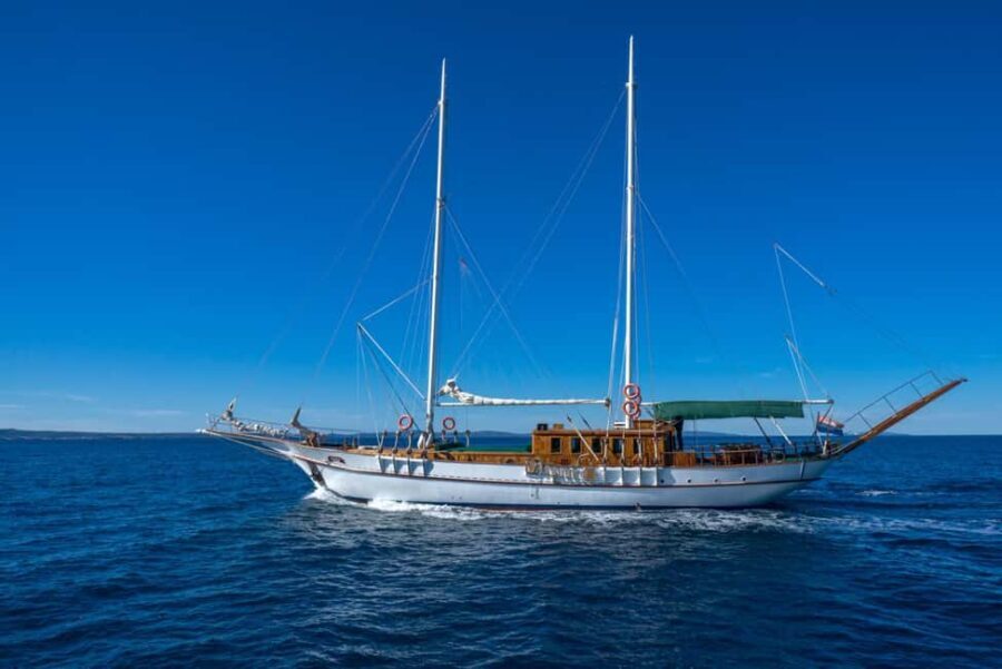 Croatia: 7-Day Gourmet Sailing Adventure from Split - The Itinerary in Detail: What to Expect