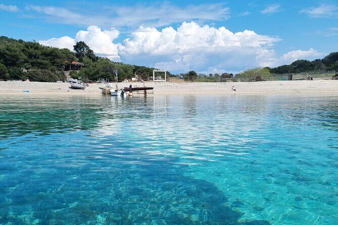 Customized boat trip from Split or Trogir - FAQs