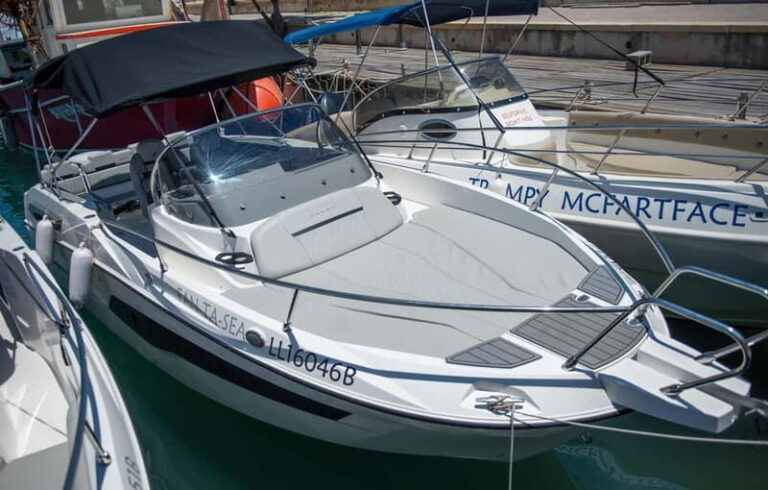 Cyprus: Self-Drive Boat Rental with Snorkeling Gear - What You Can Expect from This Experience