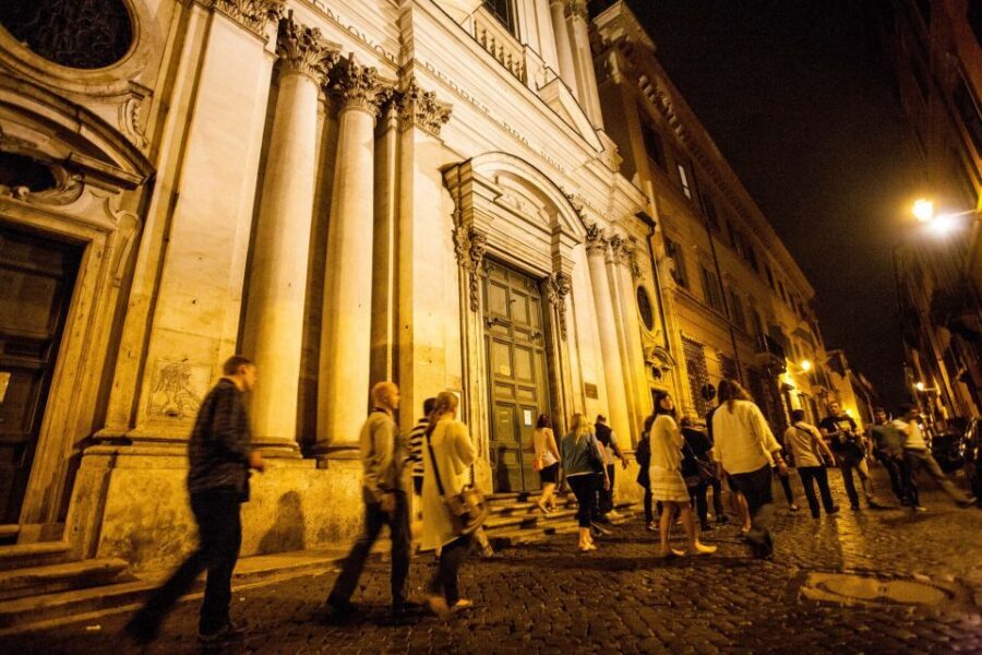 Dark Heart of Rome: Facts, Legends, and Mystery Tour - Authentic Stories and Hidden Gems