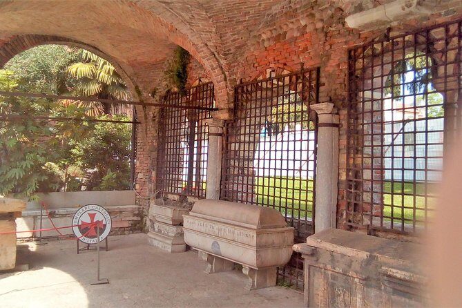 Dark Historical Verona Walking Tour - Why This Tour Delivers Great Value