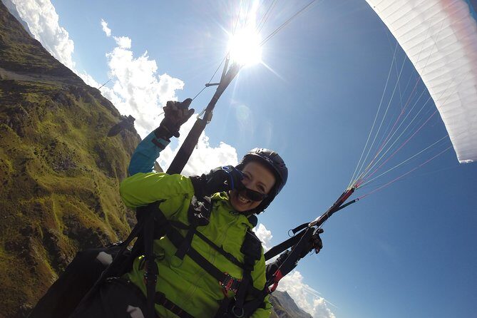 Davos Absolutely Free Flying Paragliding Tandem Flight 1'000 Meters High - The Influences of Reviews and Guides