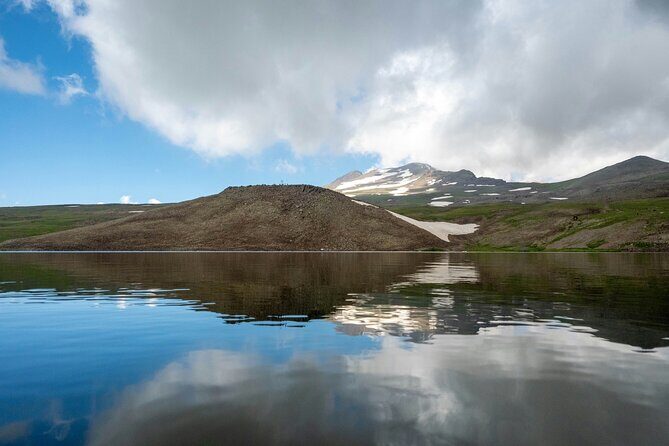 Day Tour to Amberd Fortress Aragats and Kari Lake From Yerevan - Exploring the Itinerary in Detail