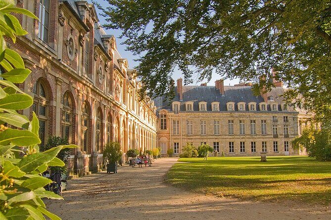 Day Trip to Fontainebleau : Horse Riding, Gastronomy and Castle - Authentic Experiences and Reviewer Insights