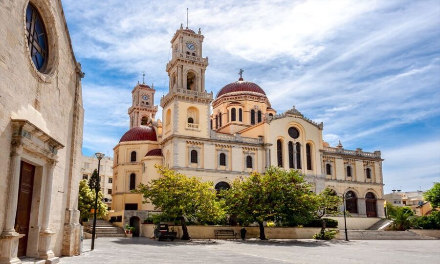 Day Trip To Heraklion City Center & Market & CretAquarium - Why This Tour Works Well
