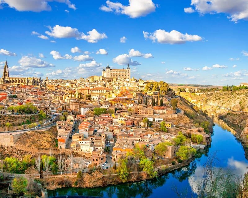 Day Trip to Segovia & Toledo: Alcazar Highlights Await - The Segovia Experience: Roman Aqueduct & Alcázar