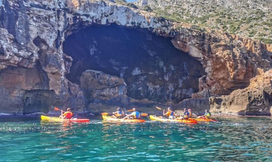 Dénia: Cova Tallada kayak trip - Equipment, Safety, and Practical Aspects