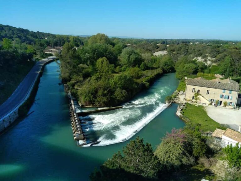 departing from Avignon, charming provence tour - What Makes This Tour Stand Out?