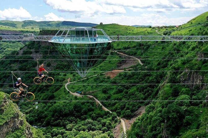 Diamond Bridge & Dashbashi Canyon Private Tour - What Makes This Tour Stand Out?