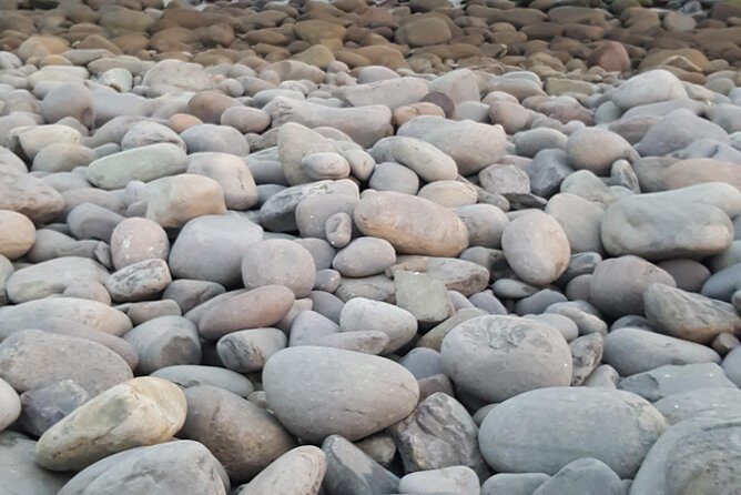 Dingle: Slea Head Drive Tour Full Day - Personal Chauffeur Guide - How the Experience Feels