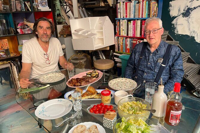 Dinner in a Bohemian Artist Apartment in Central Paris - The Experience: Meeting Locals and Art Appreciation