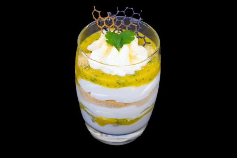 Dinner & Lights - Budapest Evening Cruise - What to Expect on the Cruise