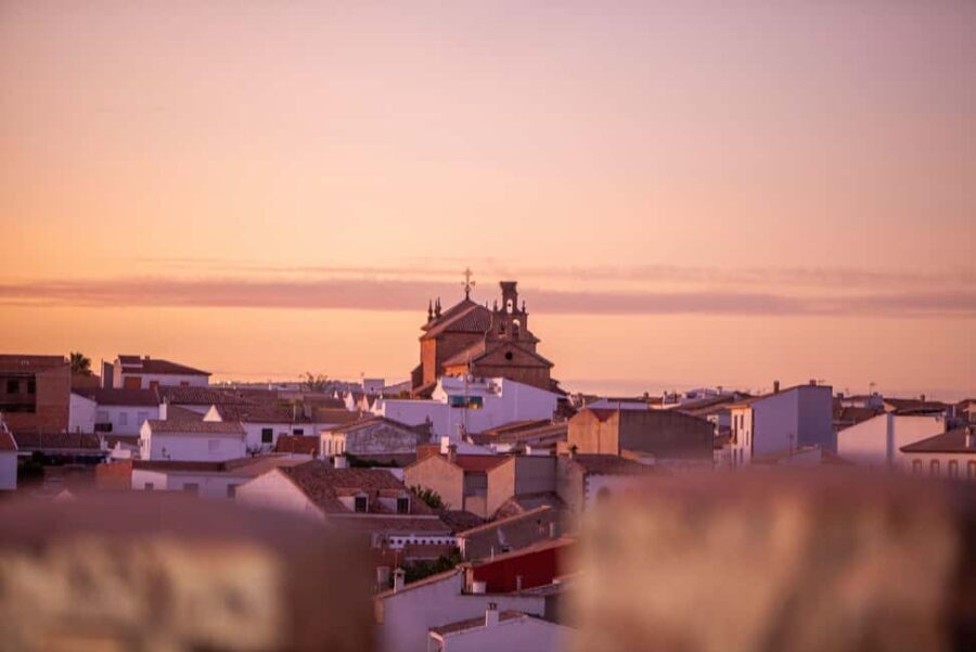 Discover 3 works of art in Baños de la Encina - The Sum Up