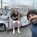 Discover beautiful Lisbon aboard a tuk tuk - Who is this tour best suited for?