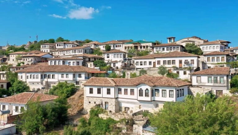 "Discover Berat: Explore By Walking" - What’s Included and What to Consider