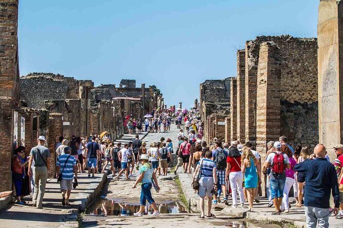 Discover Pompeii: Small Group Tour with Expert Archaeologist - Who Should Book This Tour?