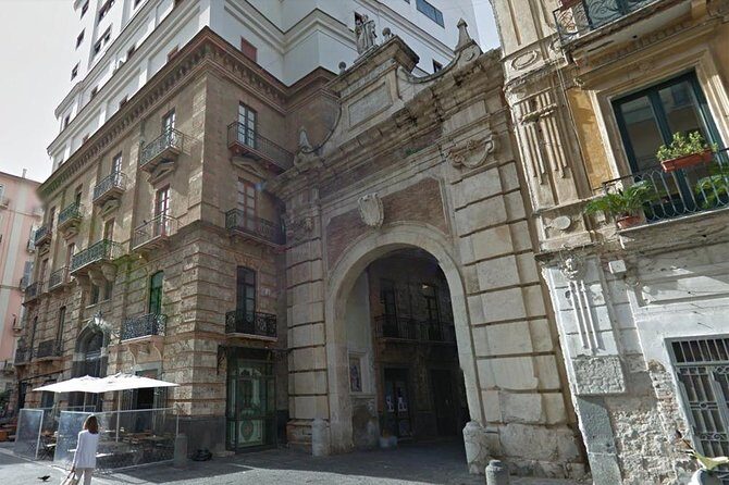 Discover Salerno - walking tour with a local expert guide - - Key Points