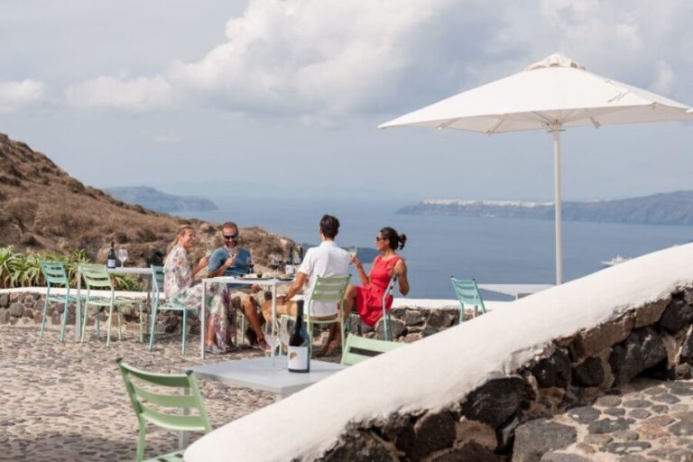 Discover Santorini: Prehistoric Akrotiri & Winery Tour - Exploring Santorini in a Nutshell