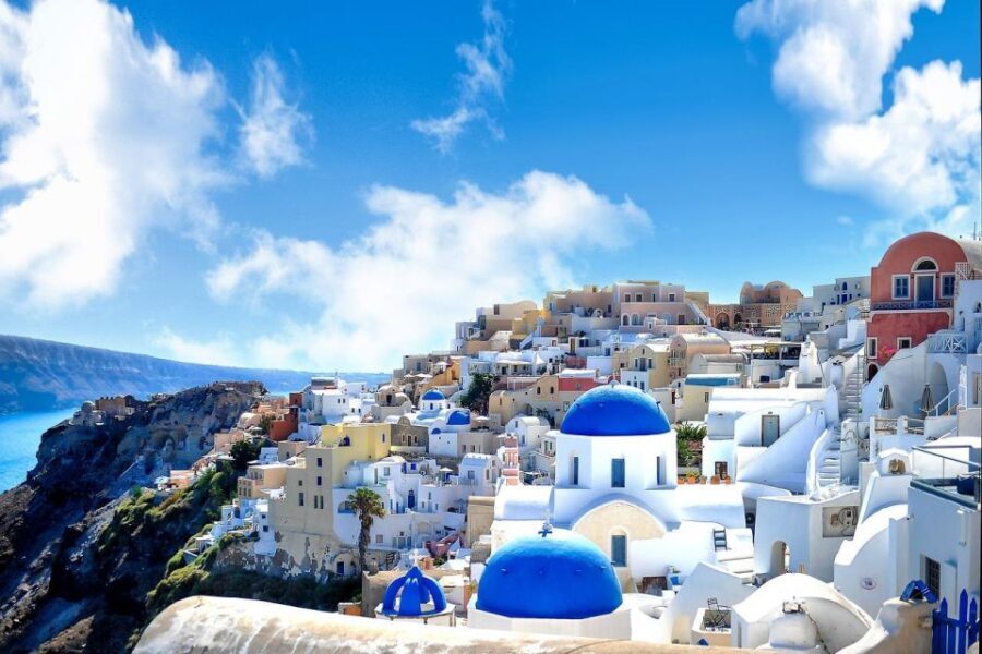 Discover Santorini's Instagram Gems - Transportation and Ease