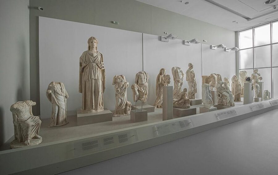 Discover the Archaeological museum of Mesara and Lake Zaros - Who Is This Tour Best For?
