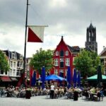 Discover Utrecht: a Self-Guided Augmented Reality City Tour - The Experience: What to Expect