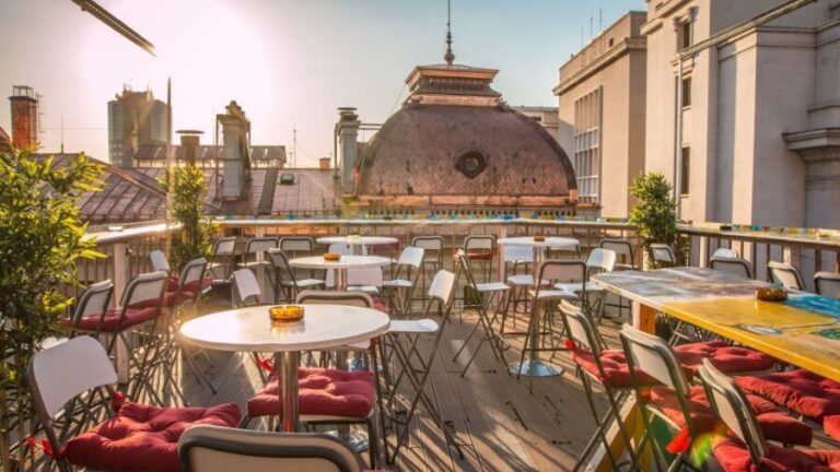 Diy Your own party night tour - What Makes This Tour Stand Out?