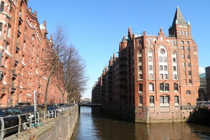 Down Town to Speicherstadt, HafenCity and Elbphilharmonie - What Do You Get for Your Money?