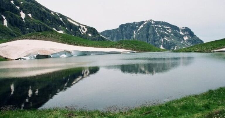 Dragon Lake: Guided Trekking Trip - Who Would Love This Experience?