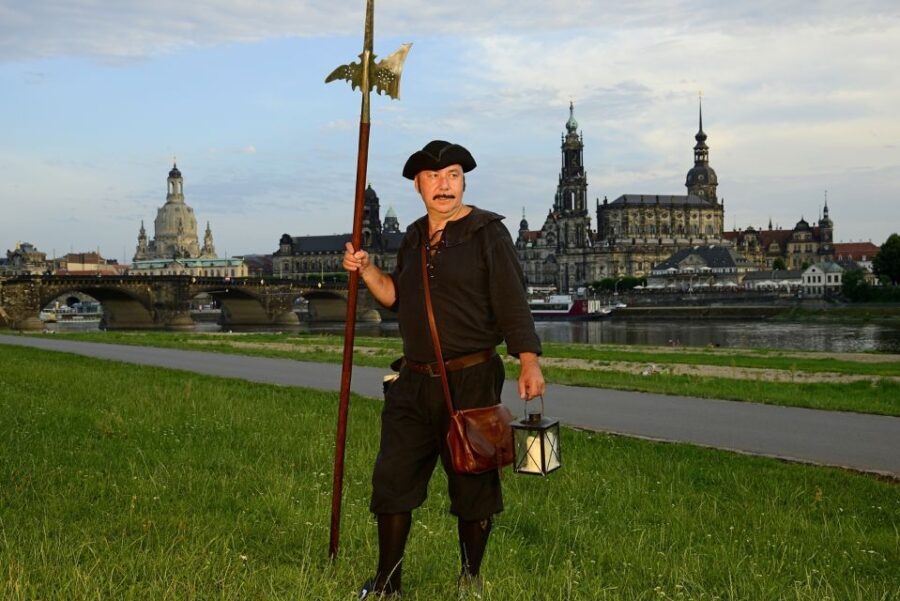 Dresden: Tour of the Baroque Quarter with a Night Watchman - FAQ