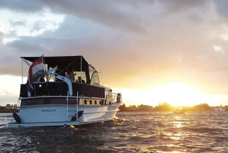 Drimmelen: Biesbosch Nature Reserve Boat Tour - Exploring the Biesbosch: What to Expect