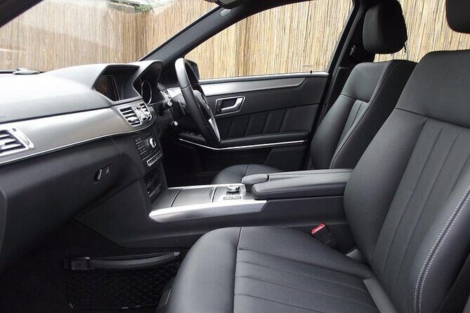 Dublin Airport To The Shelbourne Hotel Dublin Private Chauffeur Transfer - Dublin Airport To The Shelbourne Hotel Dublin Private Chauffeur Transfer: A Luxurious Way to Start Your Stay