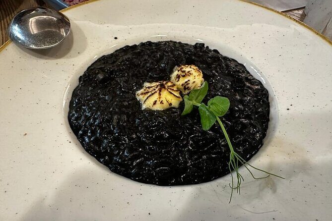 Dubrovnik Food, Wine & History Tour - Small-Group Experience - Hidden Corners and Local Stories