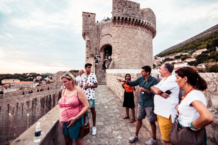 Dubrovnik: Old Town & City Walls Guided Tours Combo - Who Should Consider This Tour?