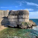 Dubrovnik: Old Town & City Walls Private Walking Tour - Strolling Dubrovnik’s Medieval Streets